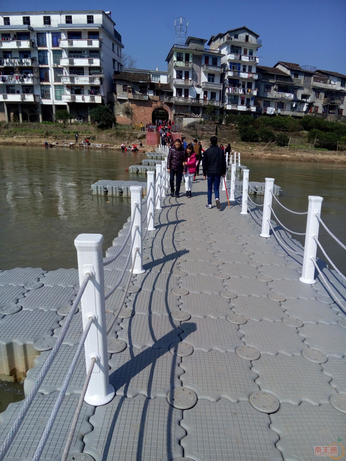 新建文件夹 (2)6e9787e947536374.jpg